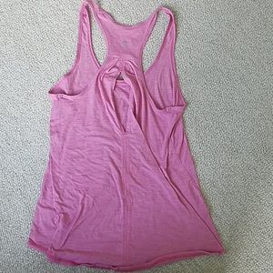 Lululemon top